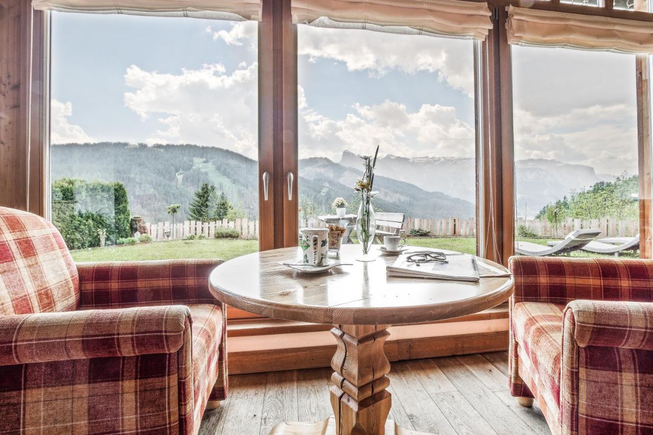 B&B - Hotel Ciasa Rue Blanch San Cassiano  Kültér fotó