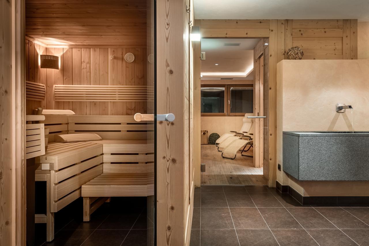 B&B - Hotel Ciasa Rue Blanch San Cassiano  Kültér fotó