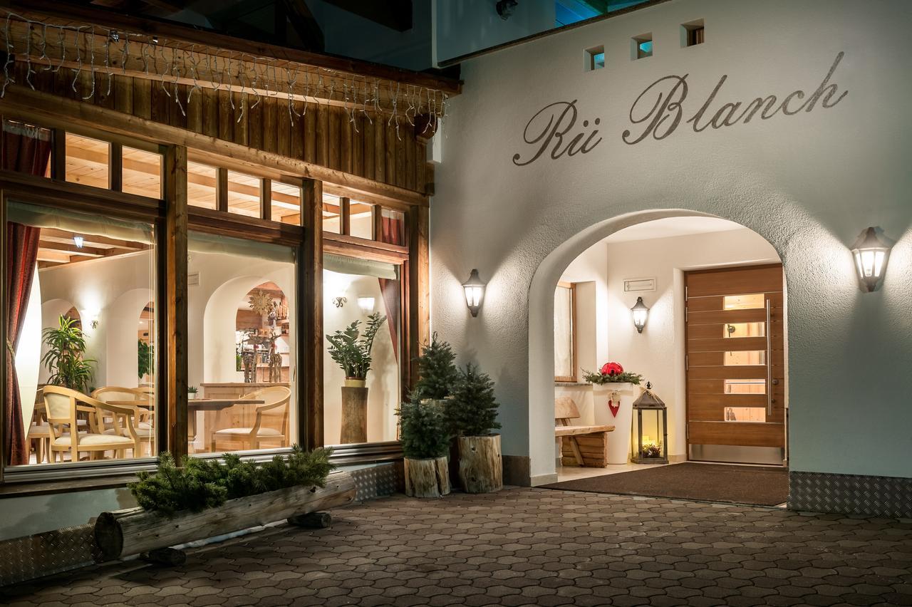 B&B - Hotel Ciasa Rue Blanch San Cassiano  Kültér fotó